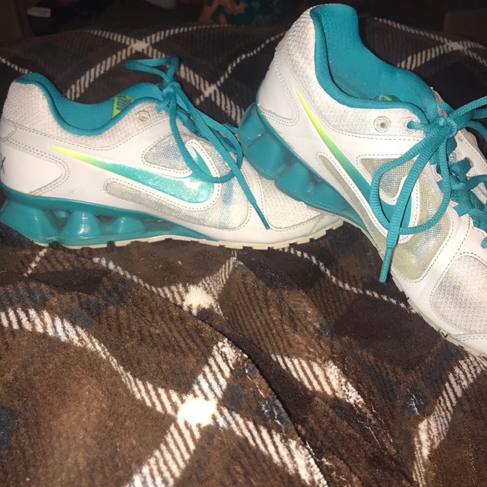 Nike Reax shoes